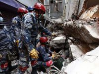 Nepal'de Ölü Sayısı 6 Bin 700'ü Geçti