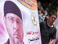 Bargusi, İdam Kararına Rabia İşaretiyle Karşılık Verdi