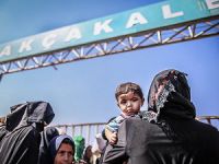 Suriyeli Muhacirler: PYD Bizi Sürgün Etti