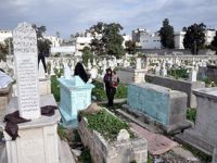 Müslüman Mezarlığına Yahudi "İşgal Birimi"!