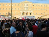 Atina'da "Kurtarma Paketi"ne Protesto