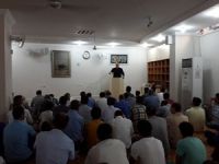 Diyarbakır Özgür-Der Bayram Namazı Kılıp Bayramlaştı