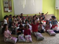 Sivas Özgür-Der Bayramda Muhacir Çocukları Unutmadı