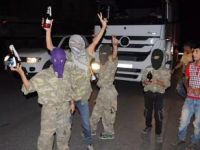 Ağaç Yaşken Eğilir; Ver Eline Molotofu!