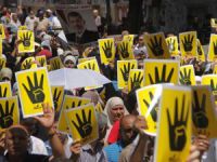 Mısır'da Darbeyi Protesto İçin Süresiz Gösteri Çağrısı