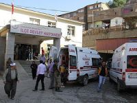 Hakkari'de Askeri Aracın Geçişi Sırasında Patlama