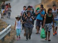 AB Komisyonu 120 Bin "Sığınmacı"yı 22 Üye Ülkeye Dağıtacak