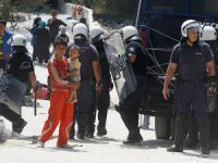 'Suyun Öte Yanı' Sığınmacılar İçin Çile Dolu