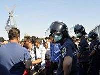 Macaristan'dan Sığınmacılara Karşı Etten Duvar