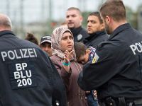 Avusturya da Sınır Kontrollerine Başladı