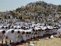 Hacı Adayları Arafat’ta Vakfe Yaptı