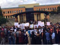 Şehir Üniversitesi'nde Öğrenciler de İsyanda!