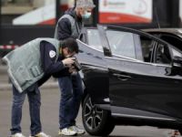 Almanya'da 3 Gözaltı