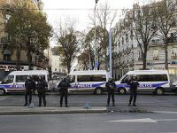 Fransa'da Dün Gece 25 Kişi Gözaltına Alındı