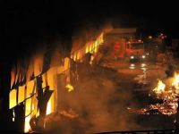 Cezayir'de Göçmen Barınma Merkezinde Yangın:18 Ölü
