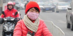 Pekin'de Alarm Seviyesi Yükseltildi: Okullar Tatil Edildi