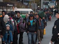 Almanya 2015'te Mültecilerin 350 Bin Euro'suna El Koydu!