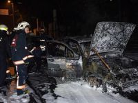Adana'da 5 Araç Ateşe Verildi