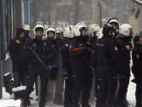 Diyarbakır’da HDP'lilerin Yürüyüşüne Müdahale Edildi