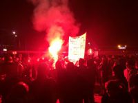 Hollanda'da Mülteci Düşmanları Taşkınlık Çıkardı!