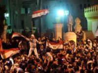 Mısırlılar Devrimin Beşinci Yılında Alanlara İndi
