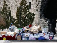Sur'daki Halkın Evlerini Terk Edişi Sürüyor