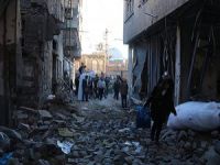 "Bir Sabah Uyandık ki, Her Yanımız Hendek"