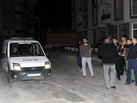 İzmir'de Üniversite Yerleşkesine El Yapımı Patlayıcı Atıldı!