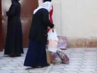 İslami STK’ların Sur Mağdurlarına Yardımları Sürüyor