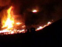 PKK'liler Okul Binalarını Ateşe Veriyor