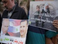 Filistinliler Rusya ve Esed'i Protesto Etti
