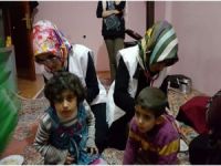 Elazığ Özgürder’li Hanımlardan Suriyeli Muhacir Ailelere Ziyaret