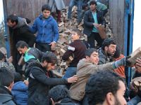 Yunanistan-Makedonya Sınırında Odun İzdihamı!