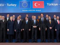 'Vize Muafiyeti Haziran 2016'ya Çekildi'