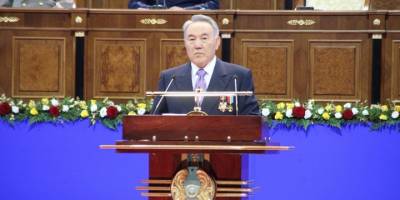 Kazakistan'da Nazarbayev’e verilen statü ve yetkileri içeren kanun geçersiz sayıldı