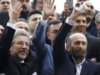 Dündar ve Gül'ün Duruşması 1 Nisan'a Ertelendi