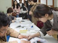 Güney Kore Seçimlerini Muhalefet Kazandı