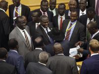Güney Sudan'da Geçici Hükümet Kuruldu