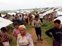 Myanmar Hükümeti Arakanlı Müslümanları Göçe Zorluyor