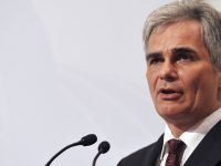 Avusturya Başbakanı Faymann İstifa Etti