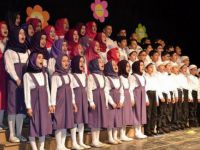 Özgür-Der Çocuk Kulübünden Yıl Sonu Programı