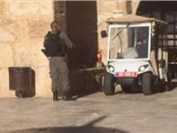 İşgalciler 1967'den Bu Yana İlk Kez Mescid-i Aksa'da Devriye Geziyor