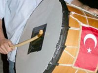 Sahurda Davulcuyu Vurdular