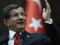 Davutoğlu: Hâlâ Siyasetin İçindeyim
