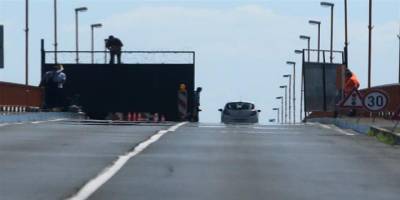 Kendi kendini yaraladı "Müslüman göçmen bana saldırdı" dedi