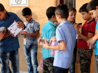 Yardımlar Gazze'de İhtiyaç Sahiplerine Dağıtılıyor