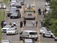 ABD'de Bir Polisi Daha Vurdular