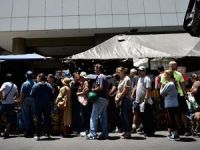 Maduro, Kolombiya Sınır Kapısını Tekrar Açtı