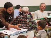 Ahraru'ş-Şam, Halepli Çocuklara Hediye Dağıttı