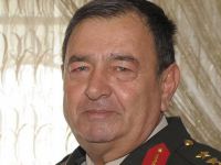 Aydın'da Bir Tümgeneral Bir Kurmay Albay Açığa Alındı
